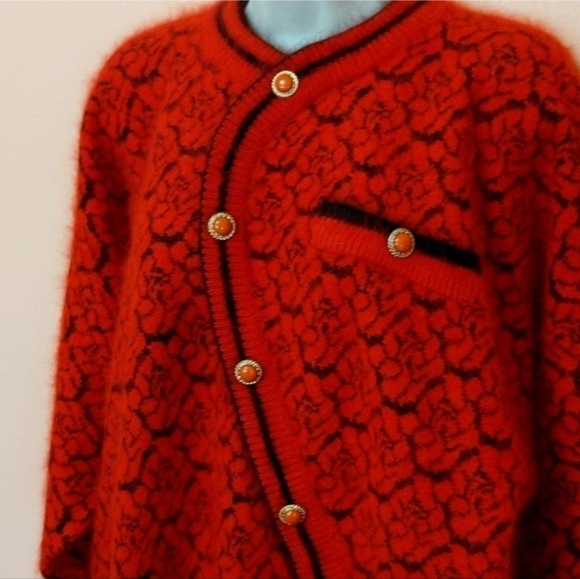 VTG Rafiana Faux Wrap Red Sweater Soft Fuzzy Angora Wool Blend Buttons Dolman M - Picture 2 of 14
